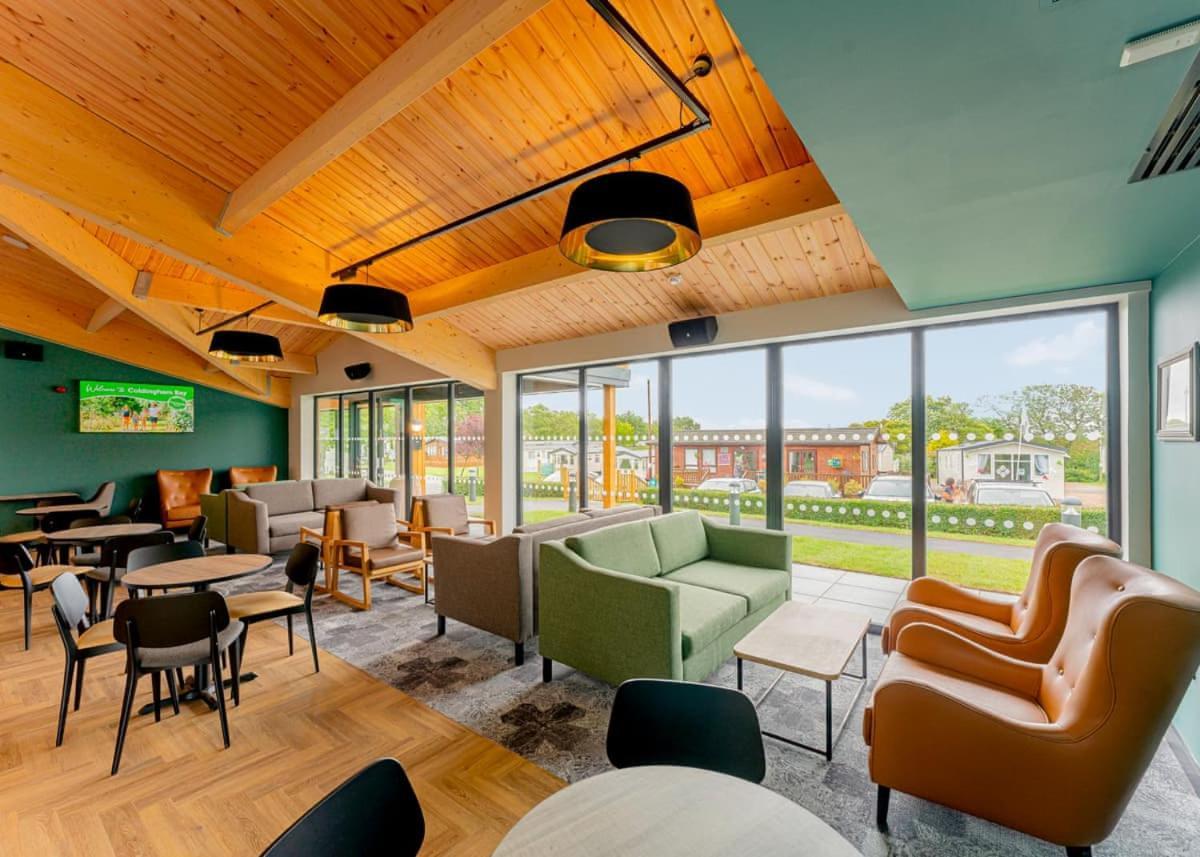 Coldingham Bay Leisure Park酒店 外观 照片